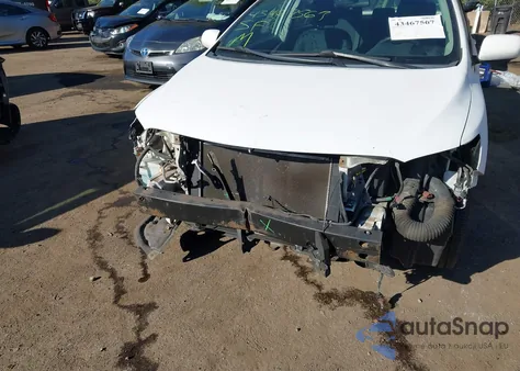 2010 Toyota Corolla S из США, поврежденный, VIN 2T1BU4EE1AC247771